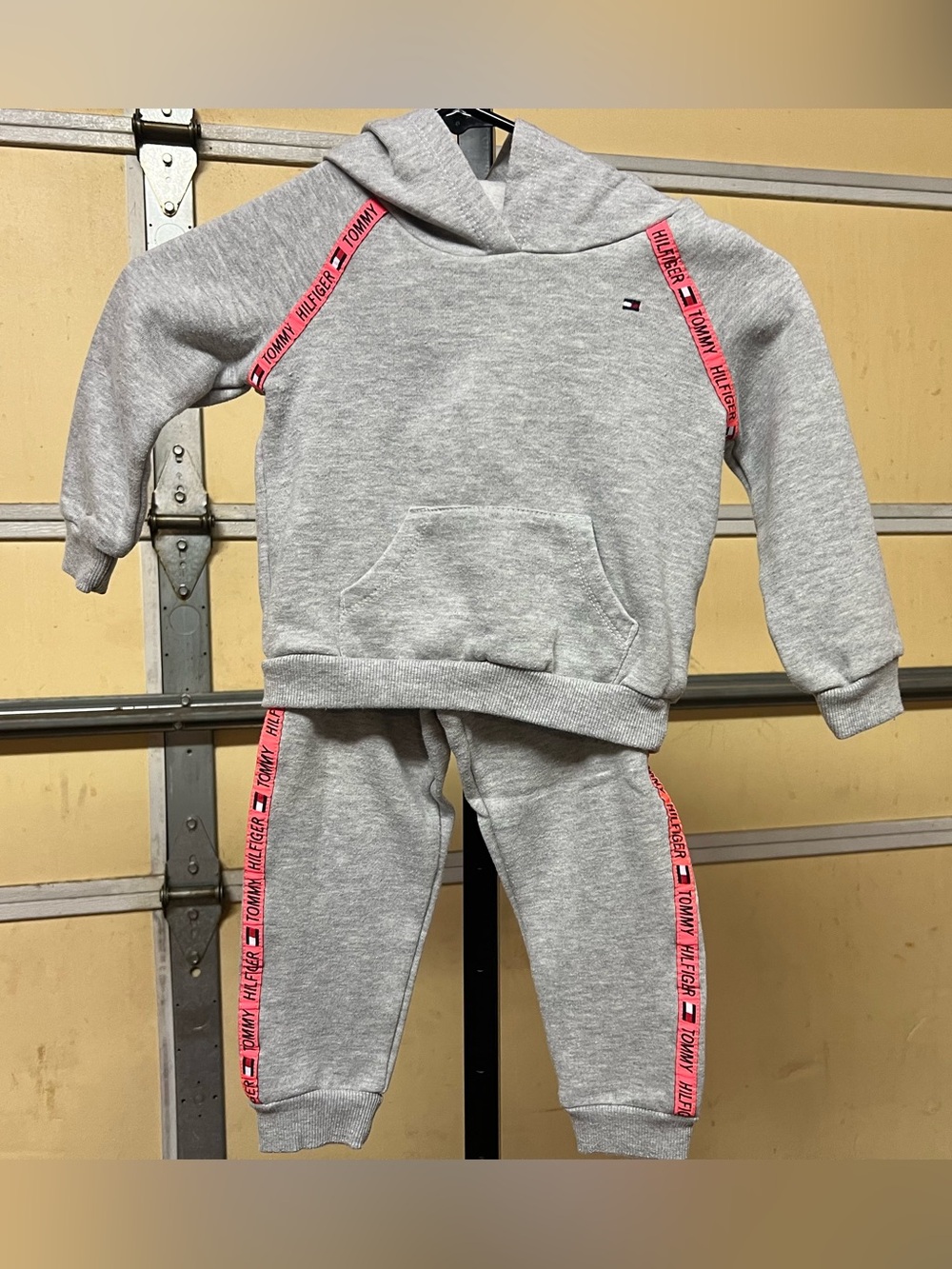 Tommy Hilfiger Kids Gray Jogger & Hoodie Set with Pink Logo Tape